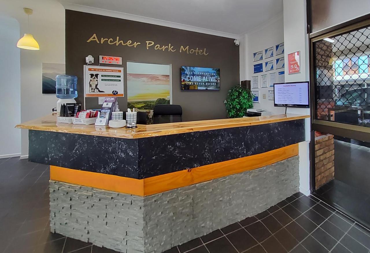 Archer Park Motel Рокгемптон Экстерьер фото